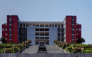 荆楚理工学院王牌专业排名-含2025年全国各省录取最低分数线