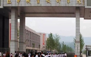云南365分能上什么大学？附2025年可以报考的大学名单