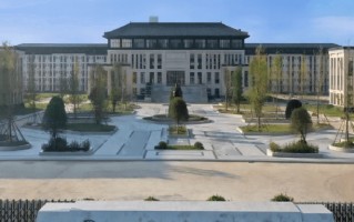 江西樟树中医药职业学院学费多少钱一年：9346-9535元/年（2025填报参考）